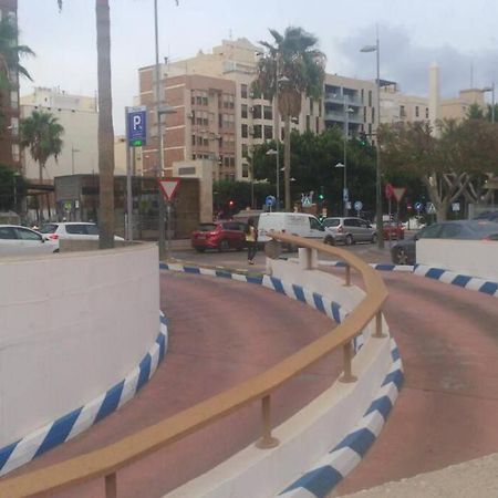 Precioso Piso En Almeria Centro Con Parking Gratis Kültér fotó