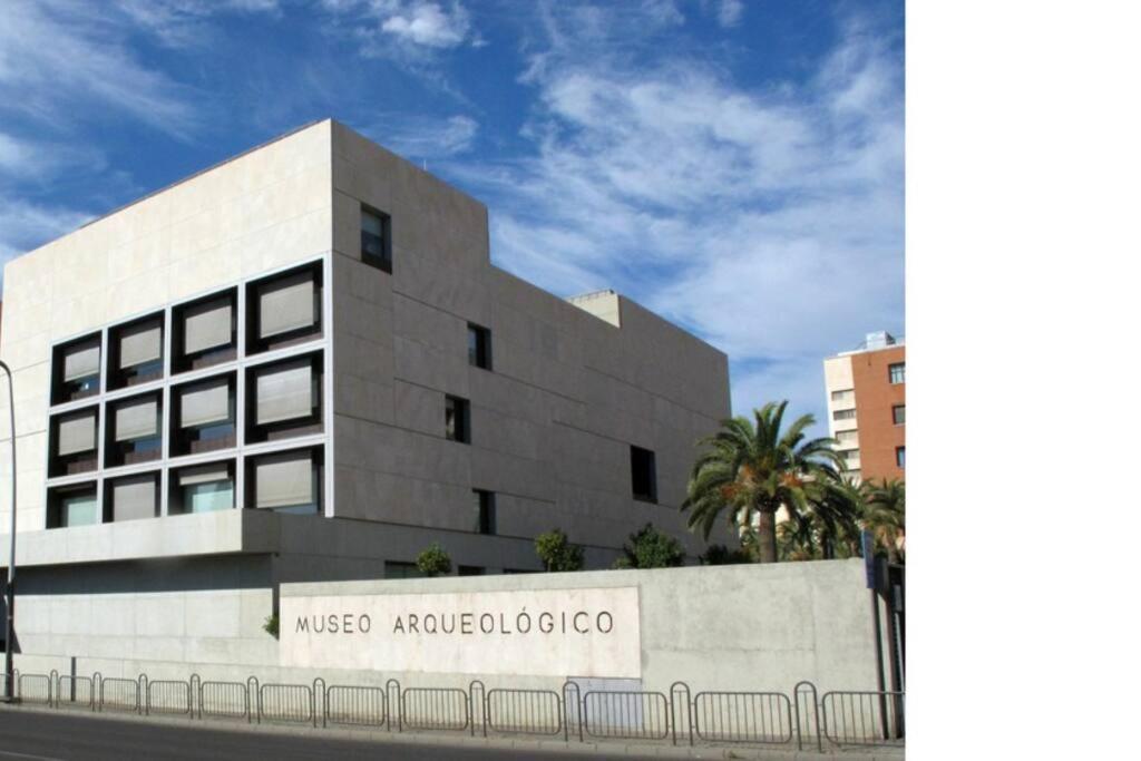 Precioso Piso En Almeria Centro Con Parking Gratis Kültér fotó